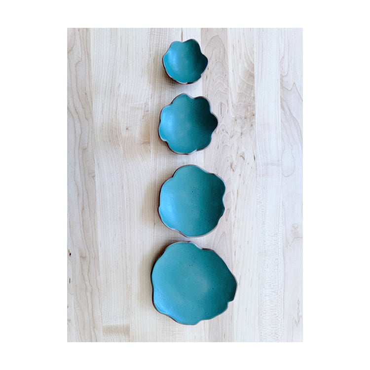 NESTING PETALS • sculptural serve ware