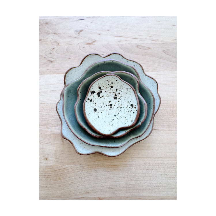 NESTING PETALS • sculptural serve ware