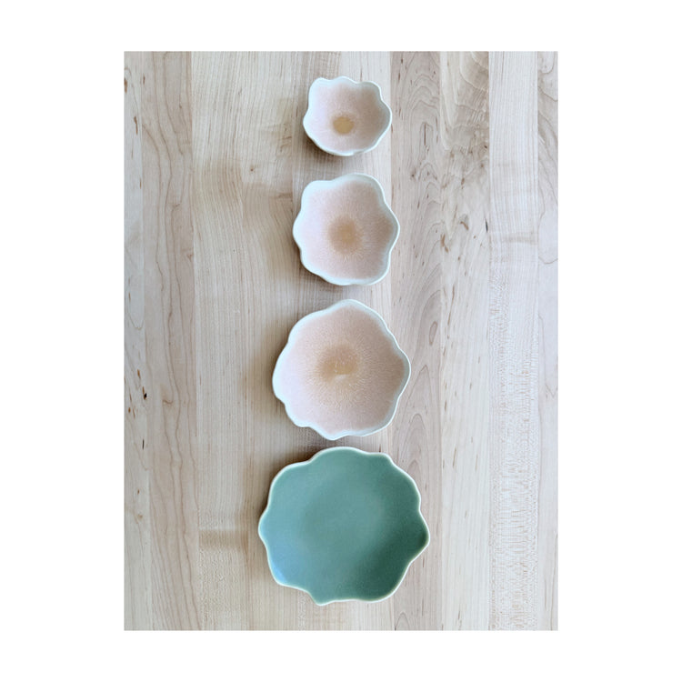 NESTING PETALS • sculptural serve ware