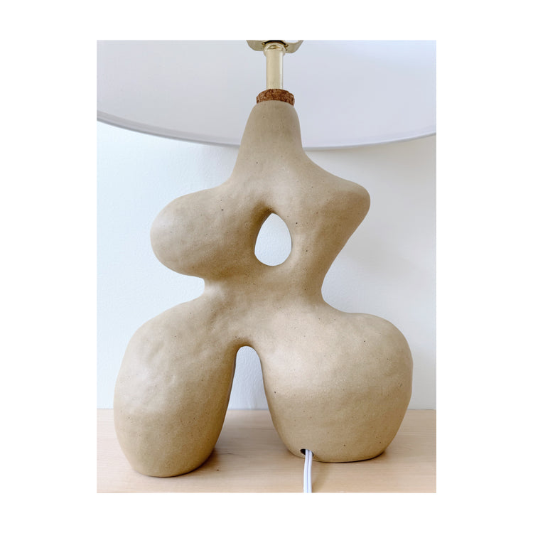 FORMA - hand-sculpted lamp